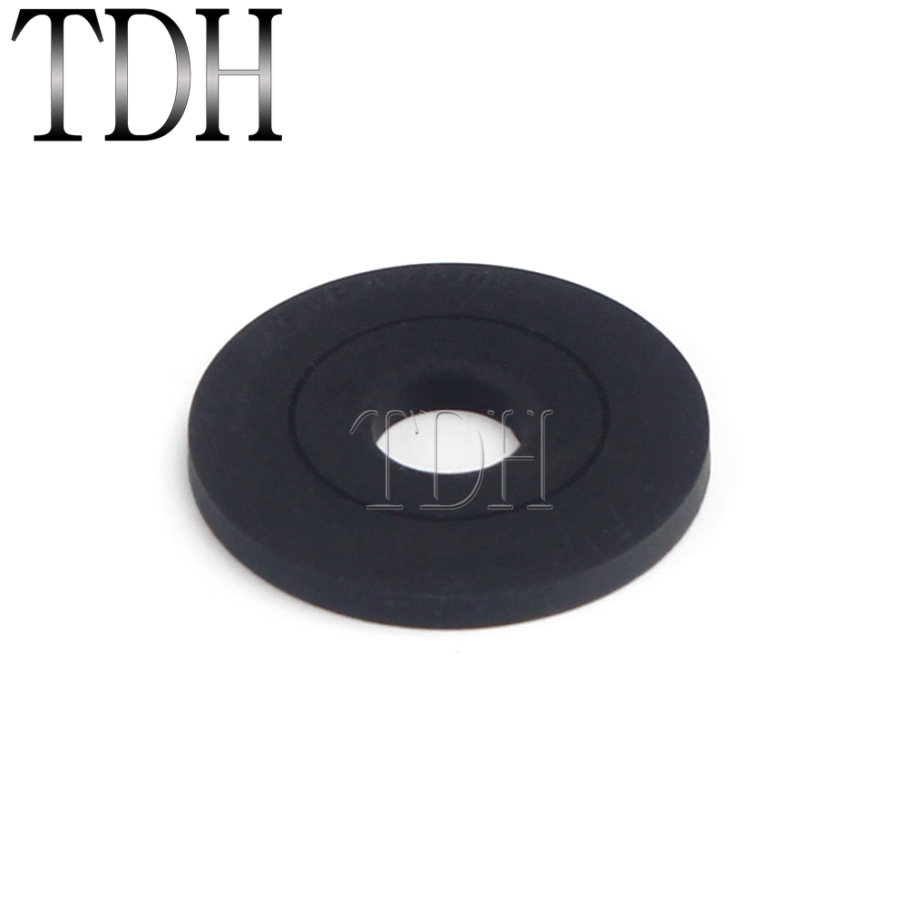 Driver Seat Rear Fender Rubber - Abu Garcia Reel Revo 评论和价格